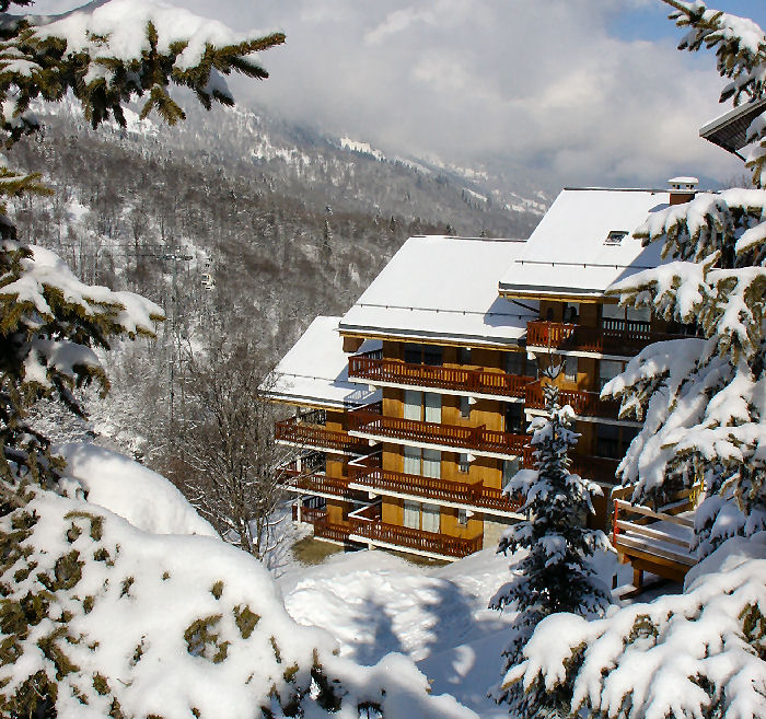 Le Chalet Troillet - Le Ski du Nord au Sud